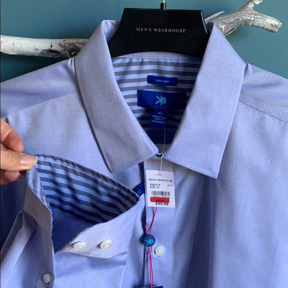 Men’s dress casual shirt